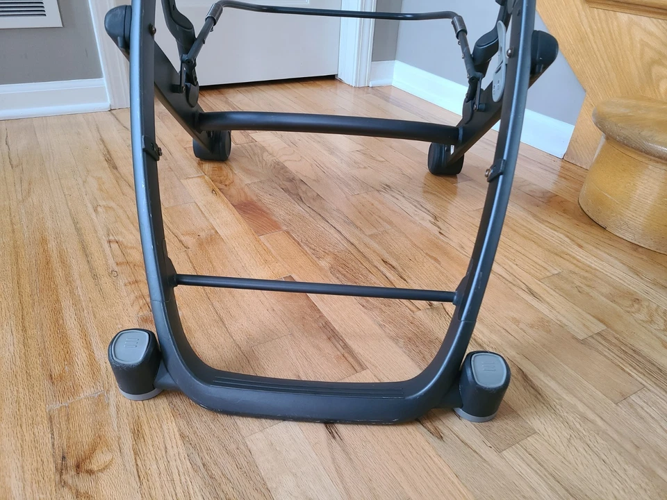 Uppababy UPPA BABY Black carbon Vista V1 frame Very Good condition 2015 +  - Image 2 of 4