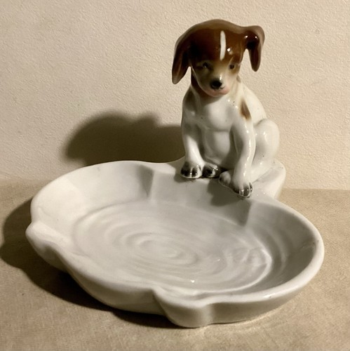 BEAGLE Pup Porcelain ASHTRAY Vintage