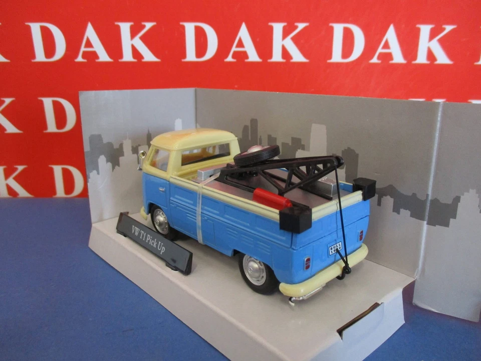 Die cast 1/43 Modellino Furgone Volkswagen T1 Pick Up Tow Truck by Cararama - Immagine 3 di 4