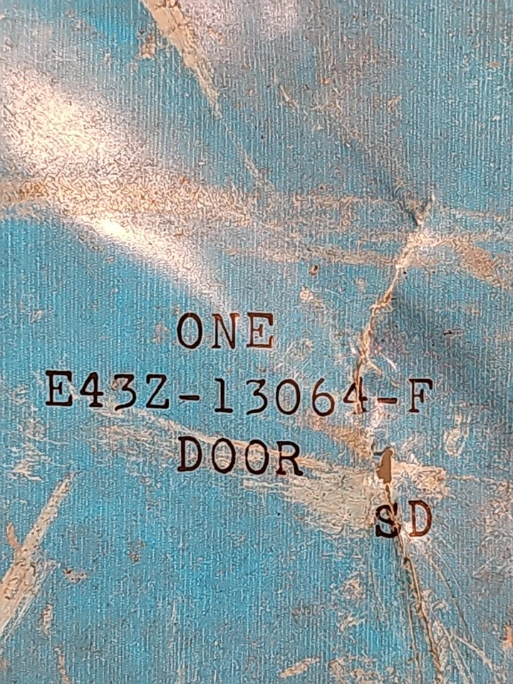FARO DE PUERTA NUEVO OEM FORD 1984 1985 TEMPO & MERCURY TOPACIO E43Z-13064-F Foto 2 de 3