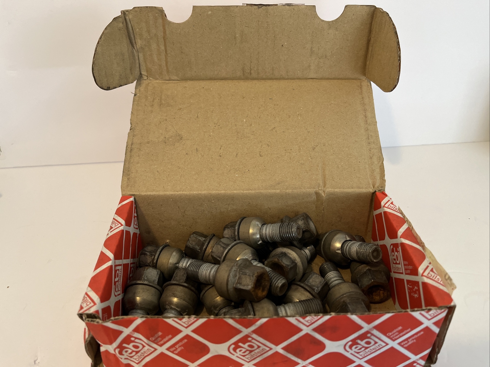 Febi Bilstein Wheel Lug Bolts #19656  (997 361 203 01) Porsche box of 16
