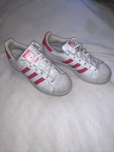 Superstar bimba Leo gold