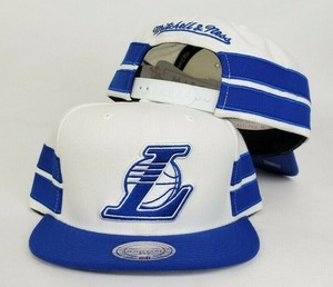 white mitchell and ness snapback