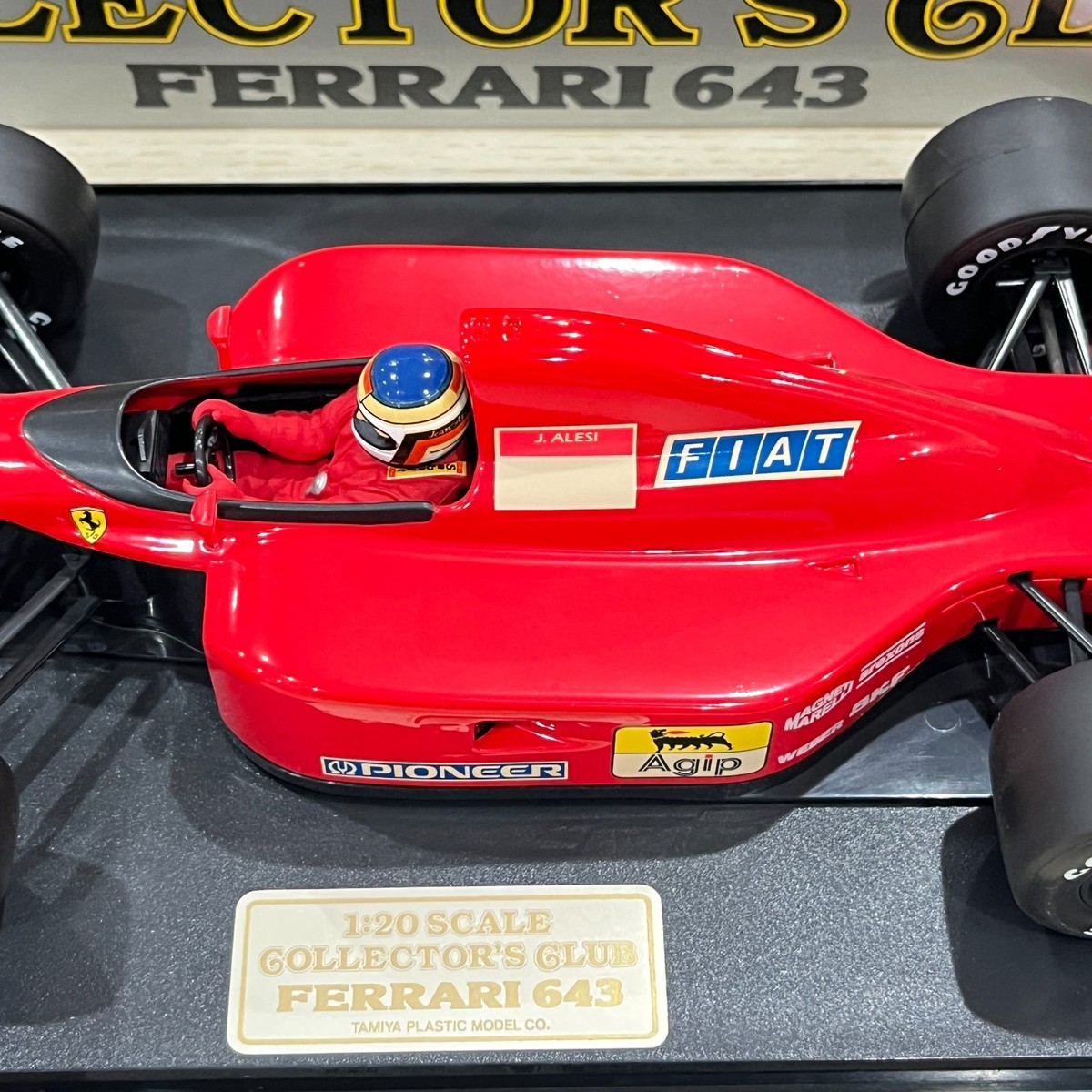 Tamiya 1/20 Collector's Club Ferrari 643 Diecast model with case