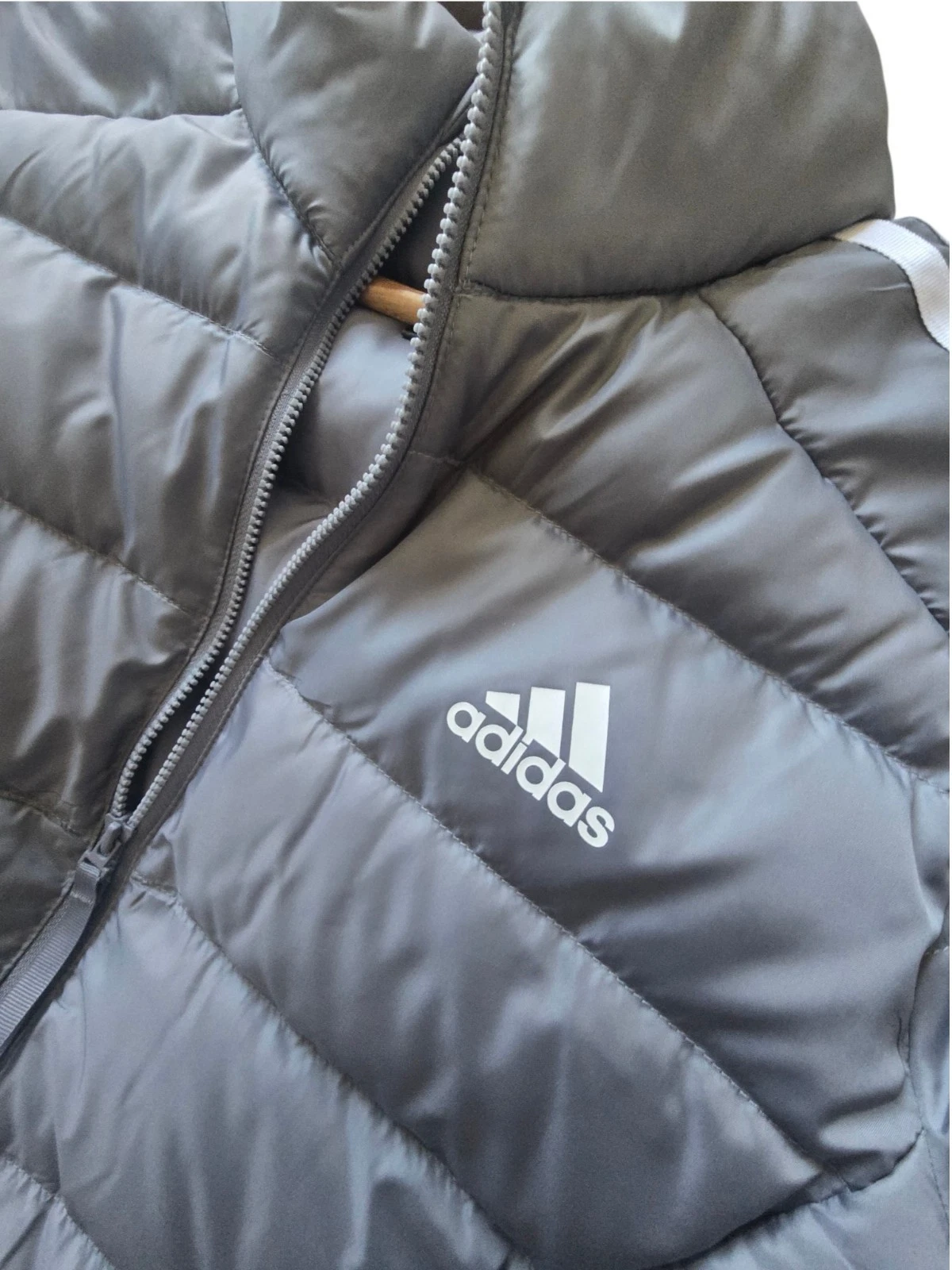 Adidas Puffer Jaclet Light Grey Unisex Adults Size S Men Women New - product detail image 4