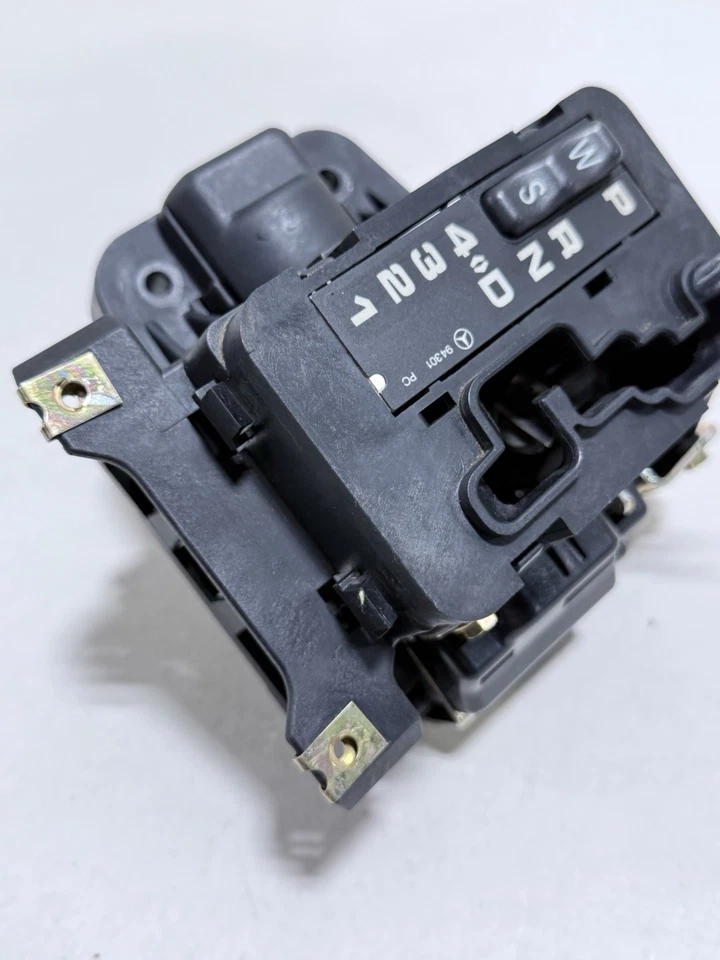 Conjunto selector de cambio de marchas de palanca de cambios de piso 96-02 Mercedes R170 SLK230 SL500 OEM 3320 Foto 2 de 4