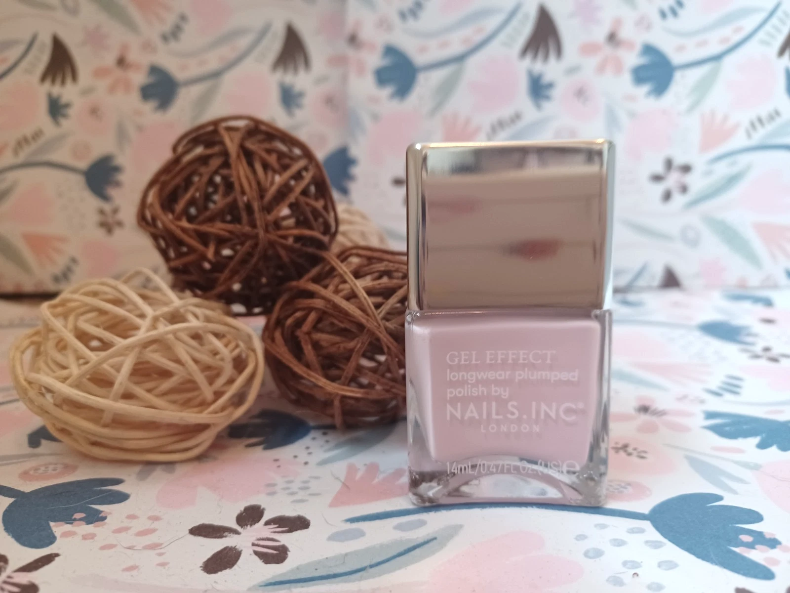 NAILS INC 💅🏼Gel Effect Plumped Polish Always Berry Obsessed 14ml NEW