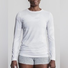 NWT NOBULL Women's Long Sleeve Tee - XS - White Camo