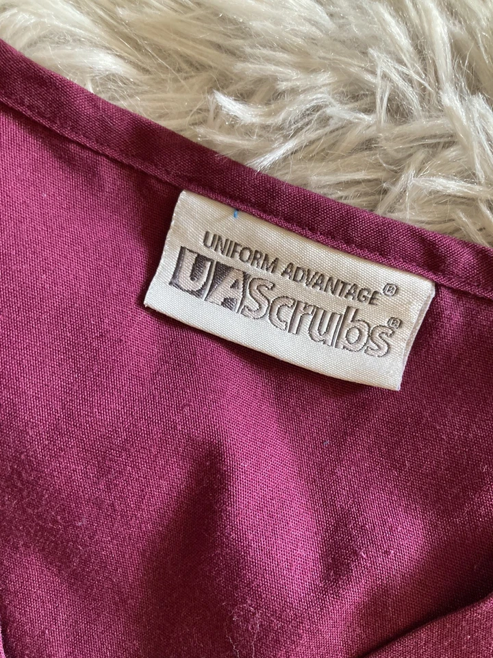 Conjunto Médico Exfoliante UA Púrpura Para Mujer Talla Pequeña Pantalones Exfoliantes Foto 4 de 4