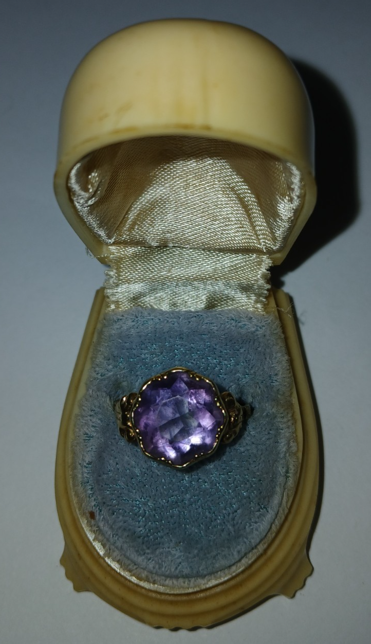 Antique Vintage 14K Gold Amethyst Ring size 6  2.7g English Hallmark  AS IS