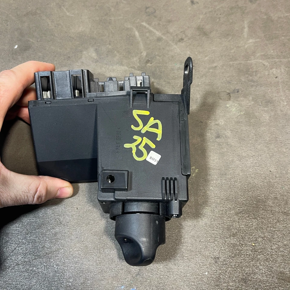 R170 Mercedes Benz SLK 230 320 Convertible Headlight Switch Fuse box 1705450304 - Image 2 of 4