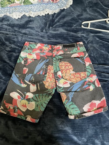 Mens Slim Fit Denim Jean Floral Shorts - Size 28 - Picture 2 of 6