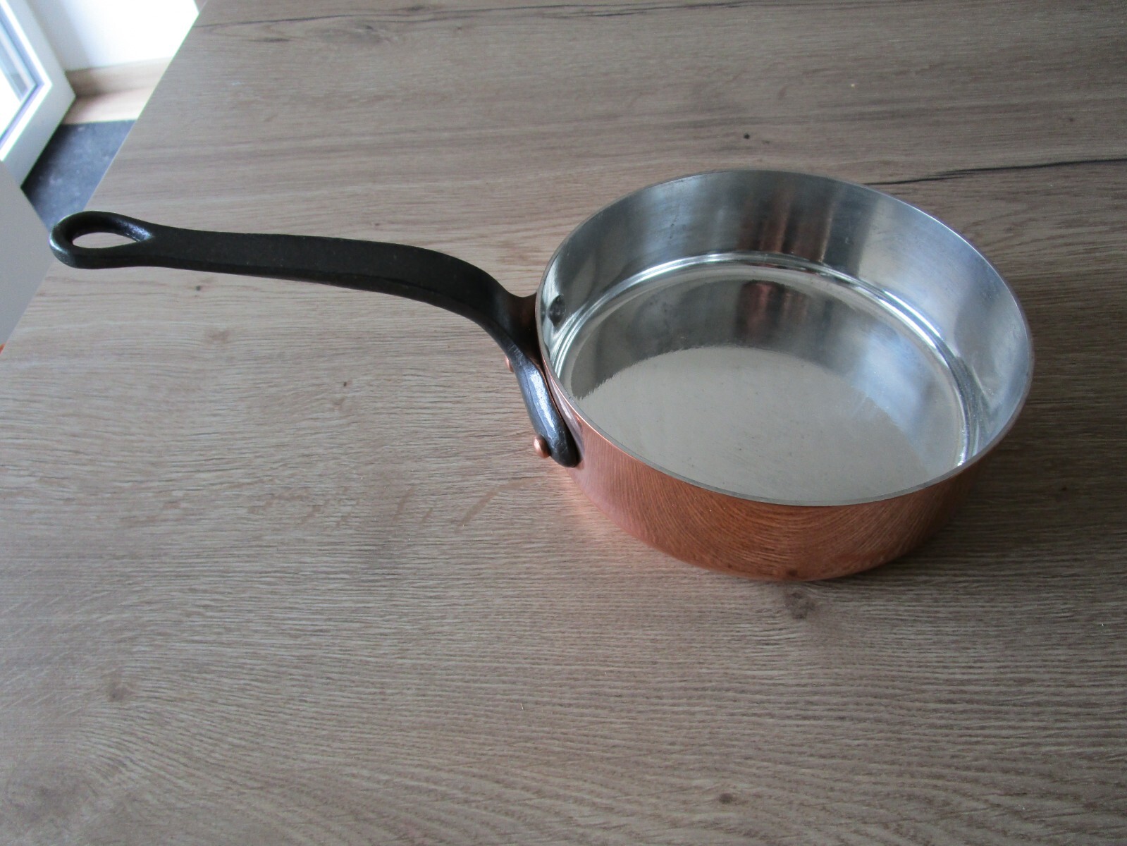 Ancienne Casserole Sauteuse Poêle en cuivre étamé cuivres de Faucogney