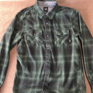 vans tailored fit flannel