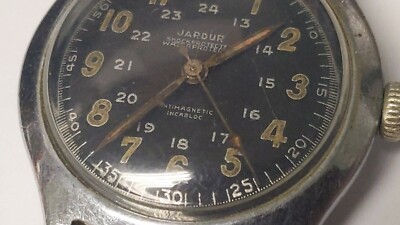 Vintage Jardur Watch, approx 33mm case diameter, beautiful old