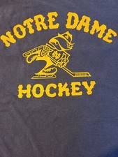 Notre Dame Fighting Irish Hockey Classic Champion XL GO IRISH Navy Blue 21 x 25