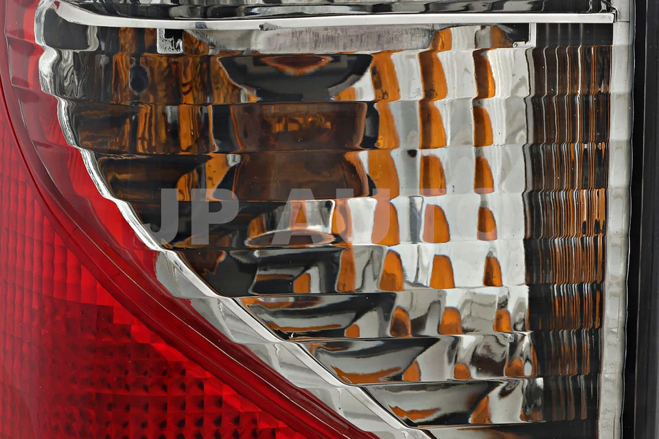 Juego de luces traseras para Nissan Xterra 2000-2001 lado conductor y pasajero Foto 4 de 4