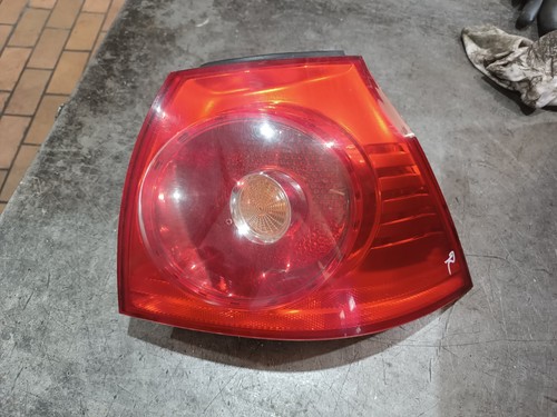 VW Golf 5 V Limo Leuchte Rückleuchte Heckleuchte rechts 1K6945096N Rücklicht