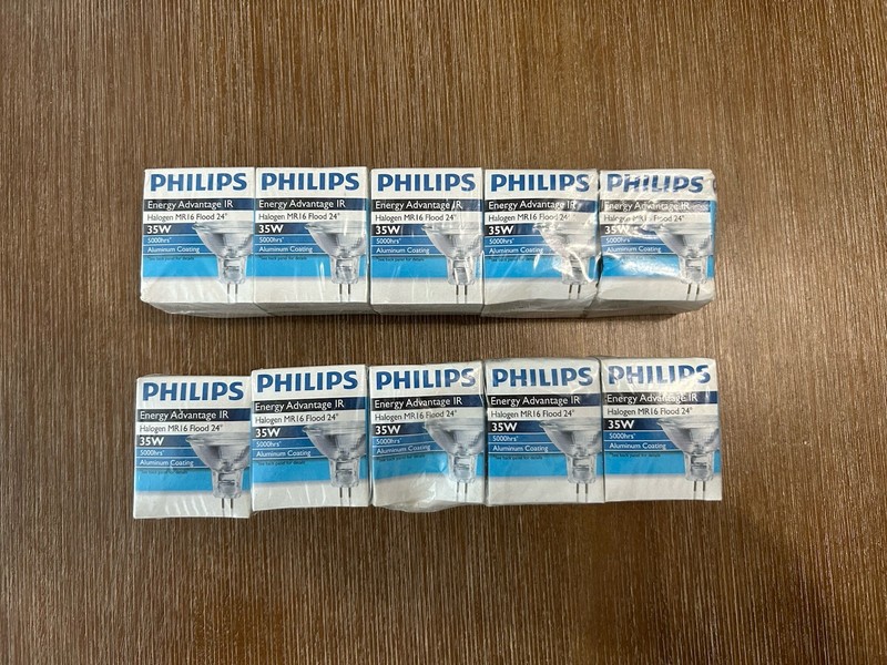 10 Philips MR16 35W GU5.3 12V Flood Light Bulbs 5000hrs NOS.