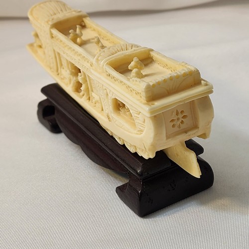 Chinese Carved Bovine Pleasure Boat Antique 19th C - Picture 9 of 12