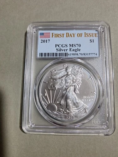 2017 1oz Silver Eagle PCGS MS 70 (First Day Issue)