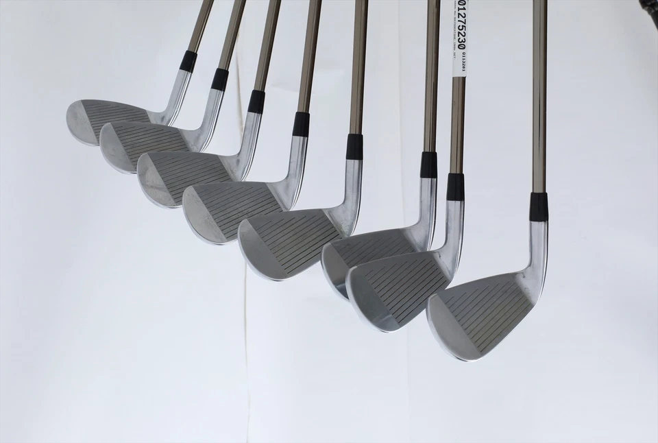 Набор айронов Bridgestone Tour B Jgr Hf2 4-Pw, AW с обычной отдачей 670 1275230 в хорошем состоянии - Изображение 3 из 4