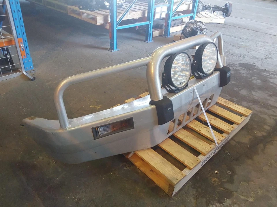 NISSAN PATROL FRONT BUMPER Y61/GU, SERIES 1-3, BULL BAR-ALLOY, 10/97-08/04 97 98 - image 3 of 4