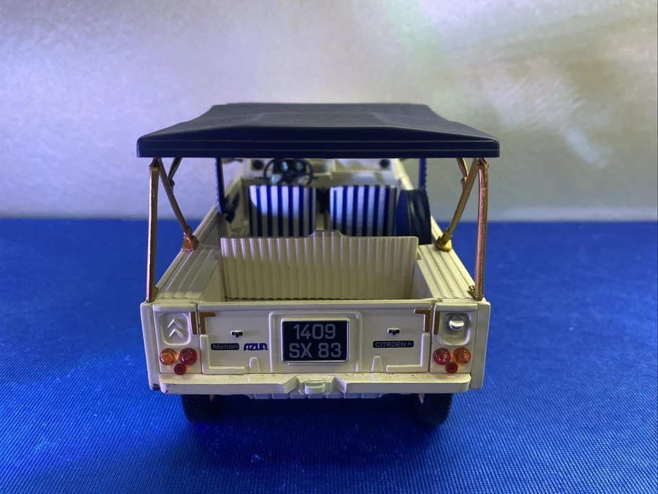 COCHE LOVELY HOT WHEELS 1:18 CITROEN MÉHARI AZUR NOREV - Imagen 4 de 4