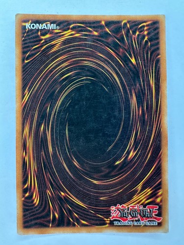 Yu-GI-OH! Dark Magician Girl 1st Edition #YGLD-ENB03 Ultra Rare Unlimited NM - Picture 2 of 2