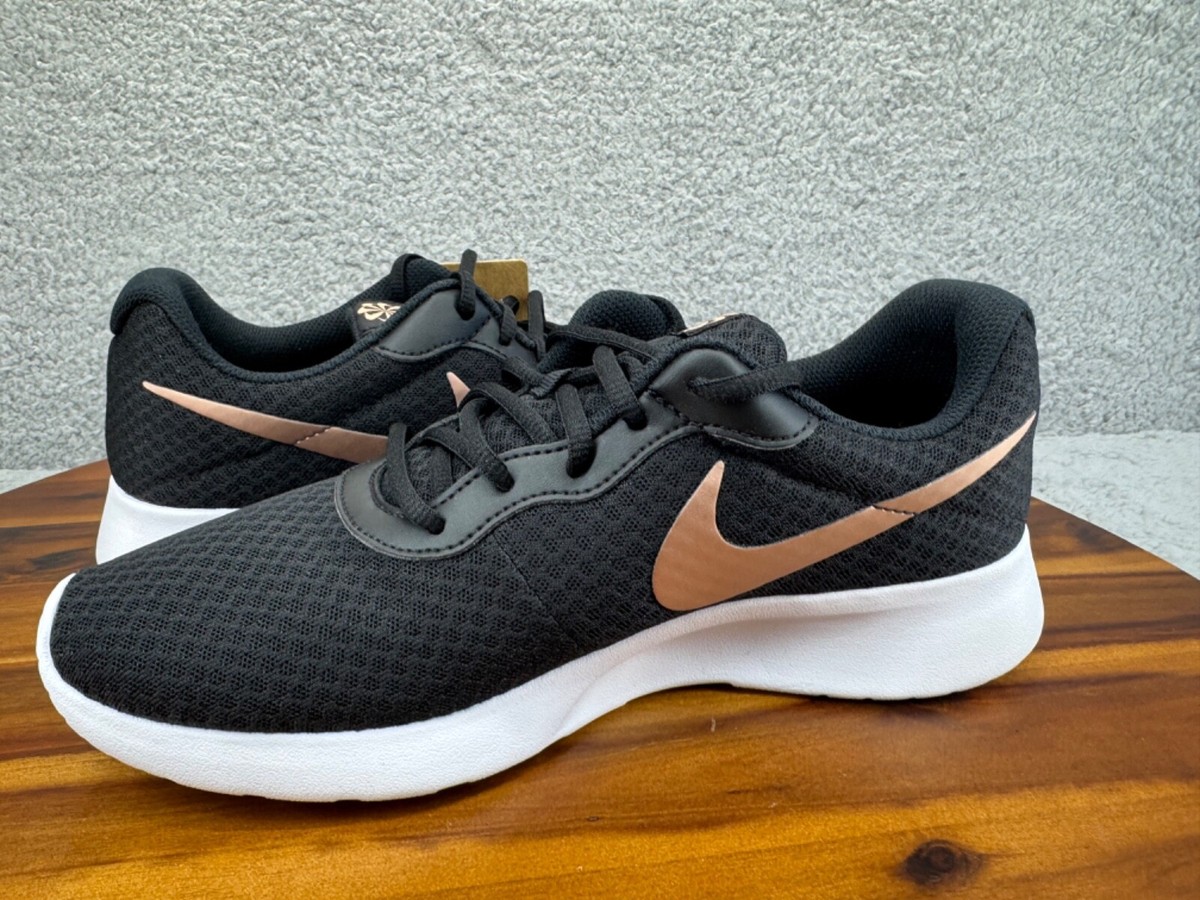nike womens tanjun black rose gold shoes