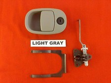02-05 TRAILBLAZER ENVOY BRAVADA RAINIER GLOVE BOX LATCH LOCK HANDLE LIGHT GRAY