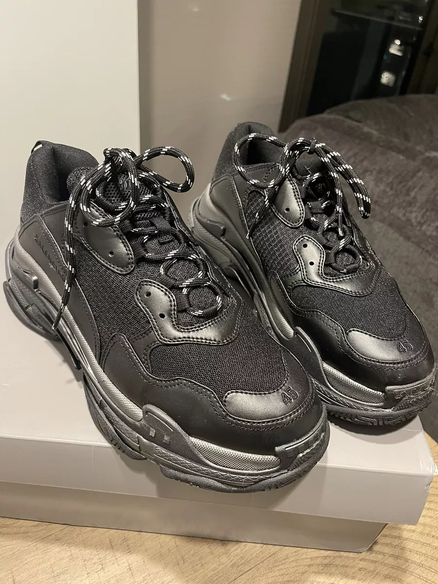 balenciaga triple s 45 black metallic