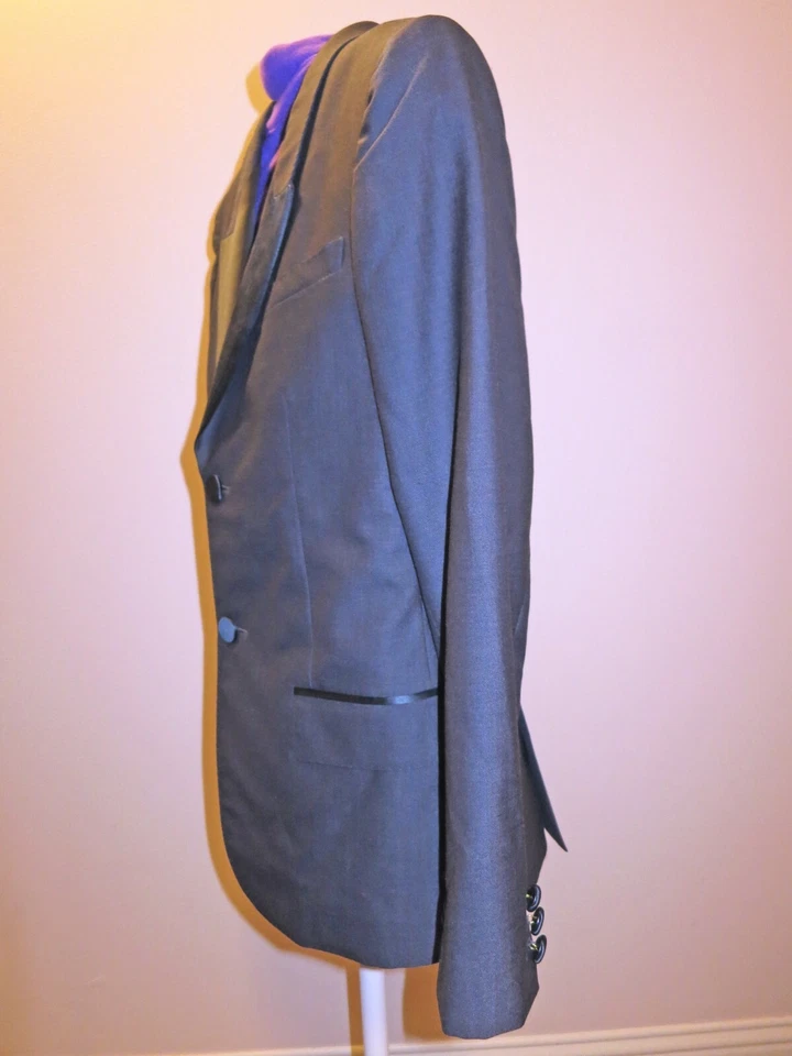 Traje Burberry 100% lana niño nuevo con etiquetas talla 12 (152). Made in Italy Foto 3 de 4