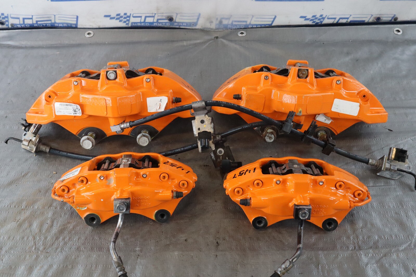 2021 DODGE CHARGER HELLCAT OEM BREMBO BRAKE CALIPER & ROTORS *SCRATCHES