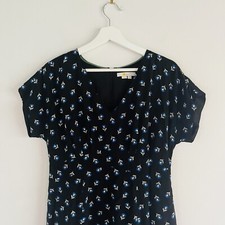 Boden Tea Dress Black Blue Floral UK 12 R Short Sleeve Knee Length Smart v-neck