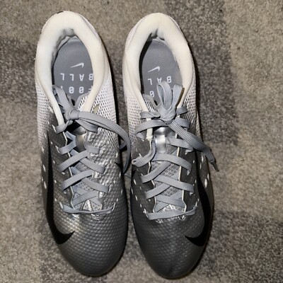 Size 8 Nike Vapor Untouchable Speed TD 3 Metallic Silver Football 917166-101 Nike Vapor Untouchable Speed 3 TD Football Cleats White  main image 2