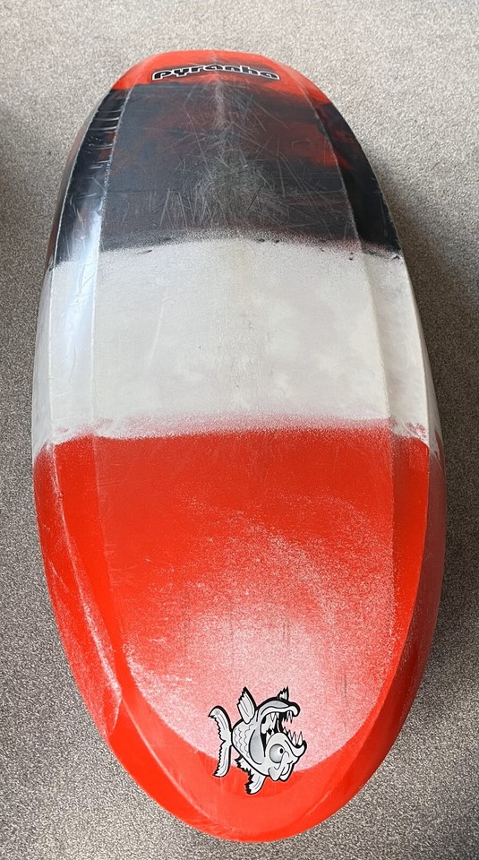 Pyrahna Jed M Connect 30 Whitewater Kayak Lightly Used, (IR Thruster