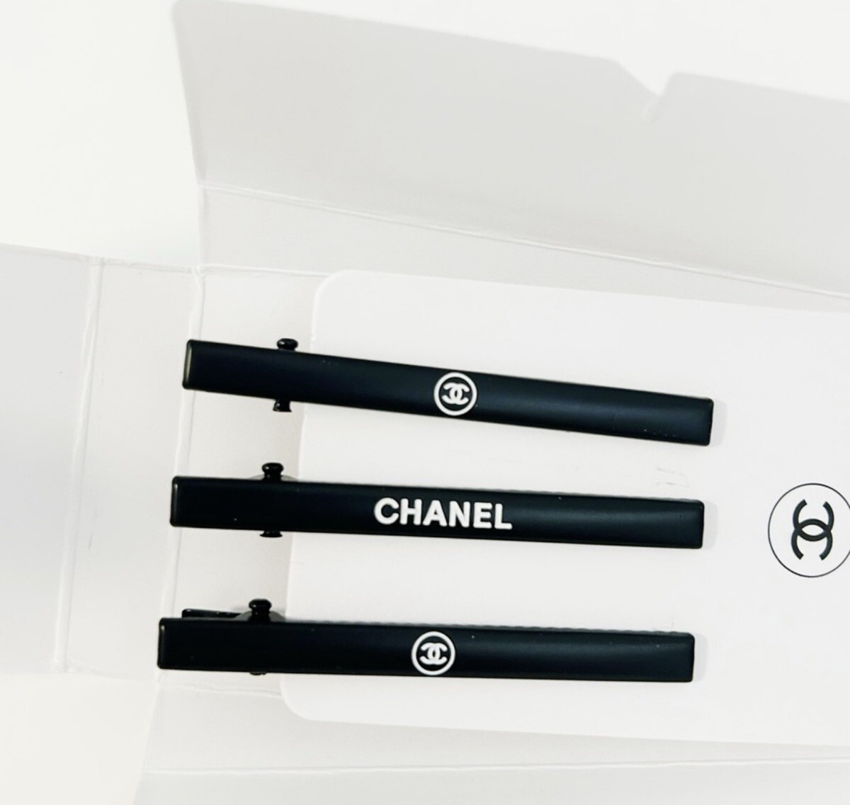 CHANEL シャネル　ヘアピン ノベルティ】 シャネル CHANEL ヘアピンセット カメリア #ゴールド