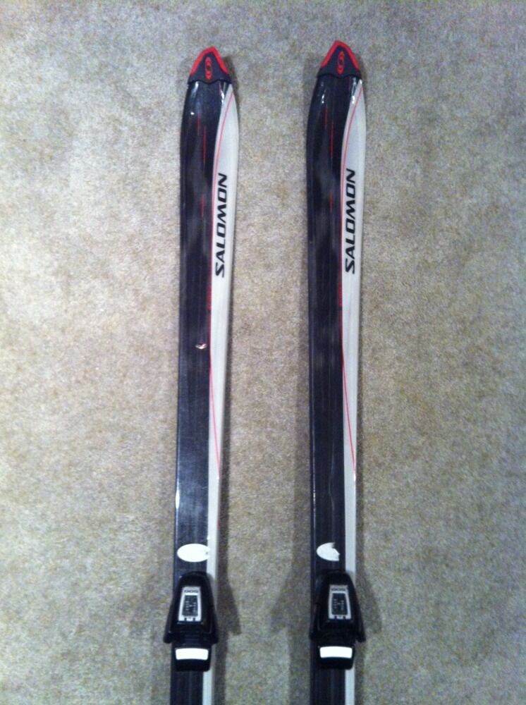 SALOMON X-FREE 7 SHAPED 184 CM SKIS W/ SALOMON 500 SALOMON X-FREE 7 SHAPED 184 CM SKIS W/ SALOMON 500