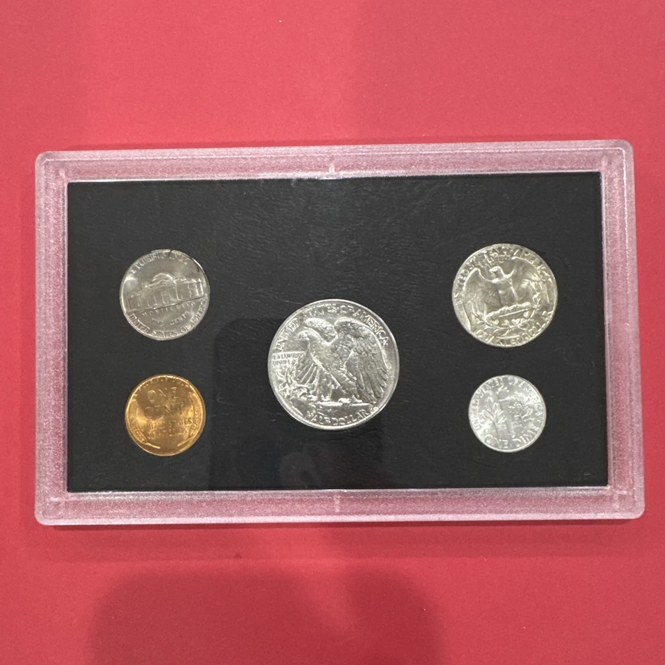 1946-U.S. Coin Set In A Genuine Mint Set Holder Nice 90% Silver Investment! - Image 2 of 4