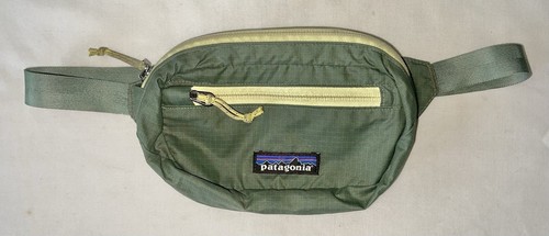 Patagonia Ultralight Black Hole Mini Hip Fanny Pack Belt 1L Buckhorn Green
