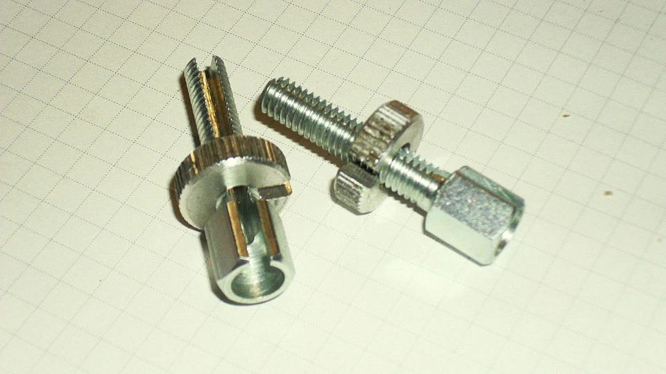 2x Stellschraube f. Bowdenzug u.a. SIMSON,MZ M6x40mm - Bild 1 von 1
