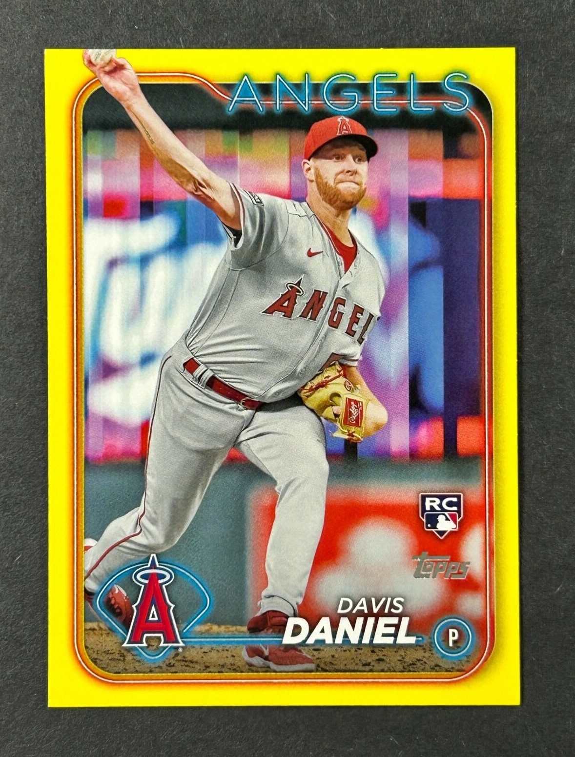 2024 Topps Series 2 Parallels Royal Blue/Rainbow Foil/Yellow