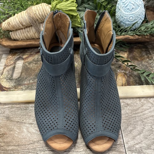 Earth Boots Womens 7Intrepid Ankle Booties Blue Leather Perforated Peep Toe - 第 5/5 張圖片