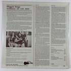 Foto 2 di 2