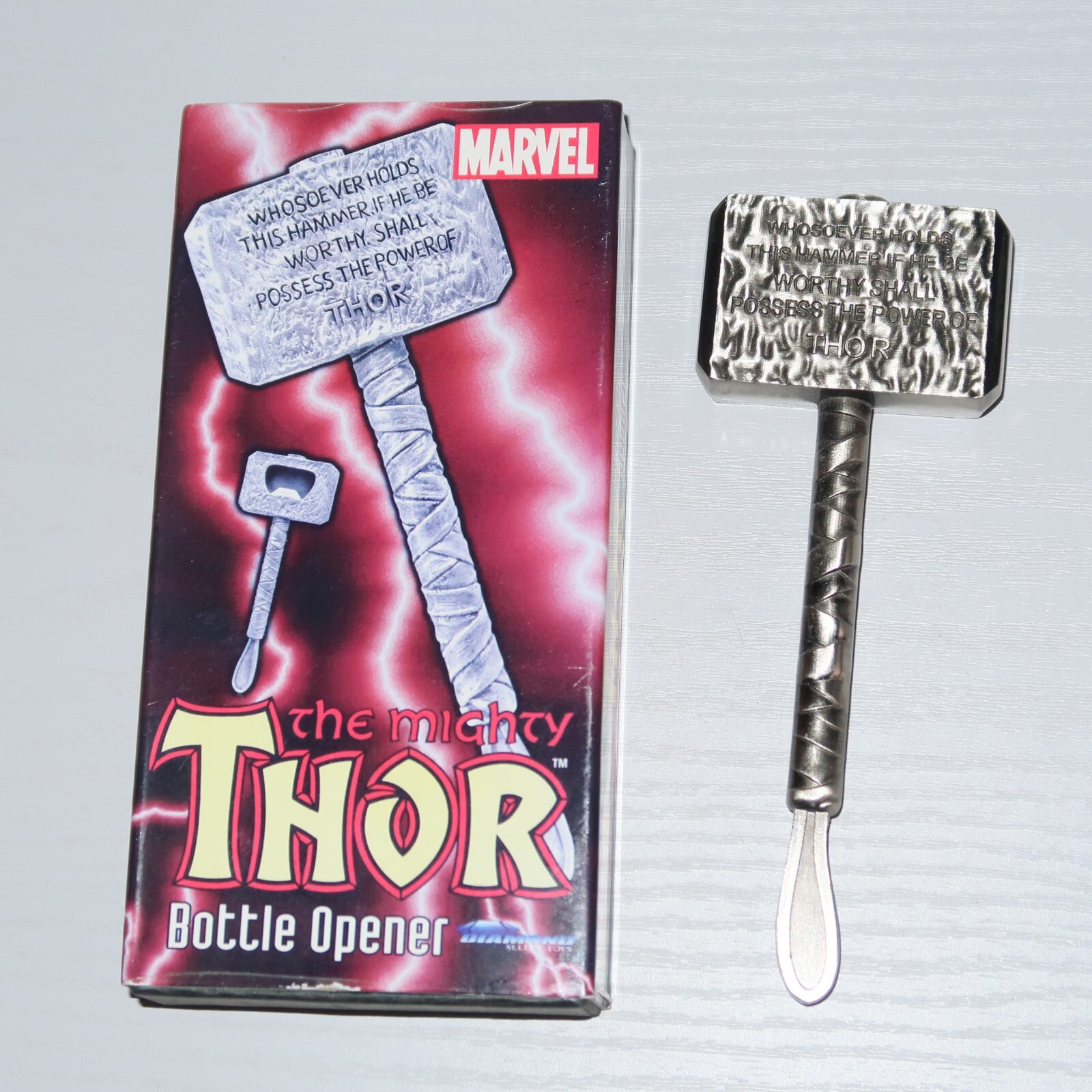 Marvel The Mighty Thor Mjolnir Bottle Opener 13 cm Hammer Diamond Select