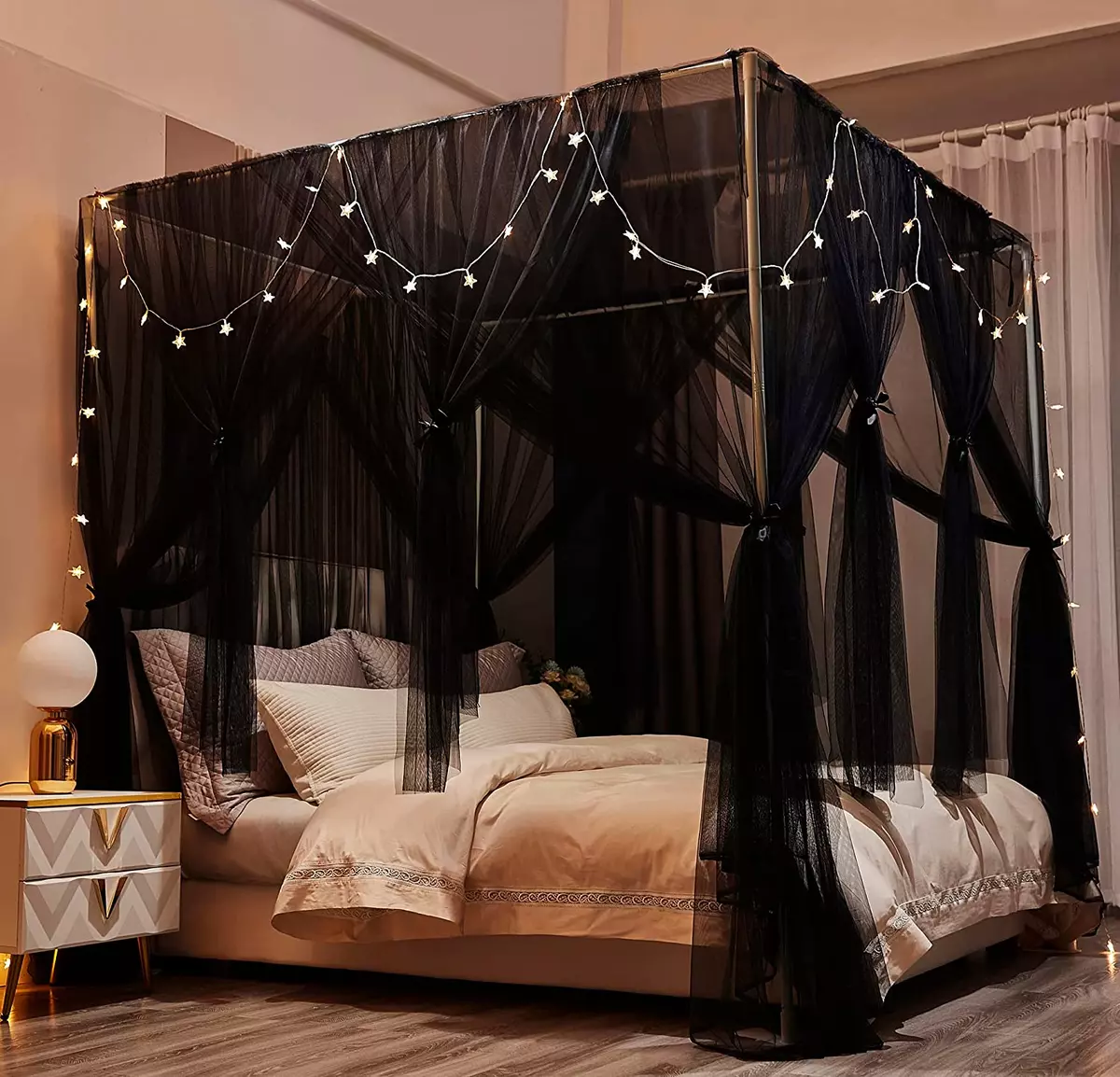 Black queen on sale size canopy bed