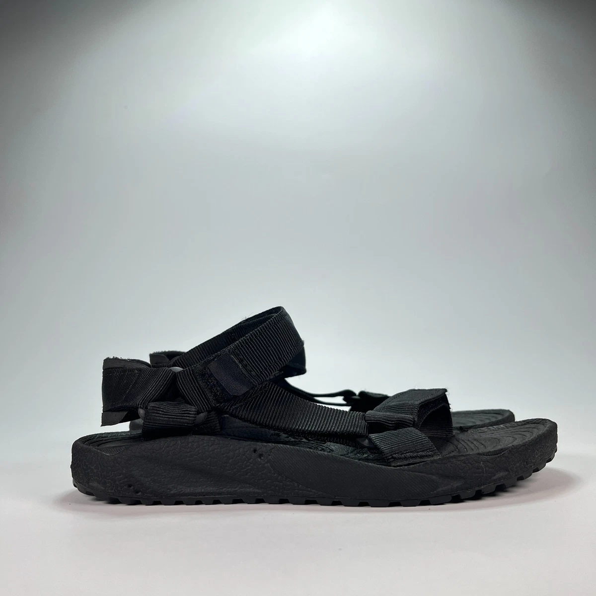 Teva Hurricane Black Sandals for Women for sale | eBay display picture 1