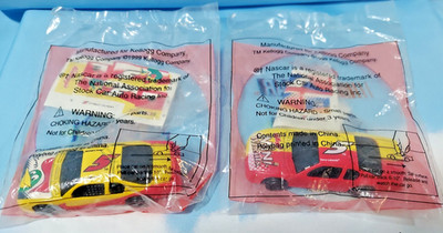 3 Kellogg's Nascar Pull 'N Go ~ #5 Mini Wheats & #5 Corn Flakes ~ w/Decals ~ NIP
