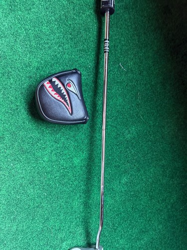 Mint Odyssey 2-Ball Putter w/ Headcover: R-Handed, 35 inches, Super Stroke Grip - Picture 5 of 6